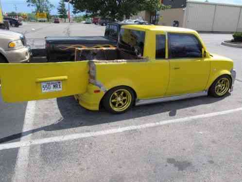 Scion xB (2005)