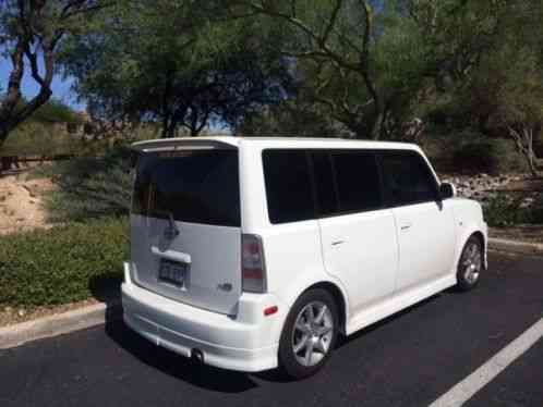 Scion xB (2006)