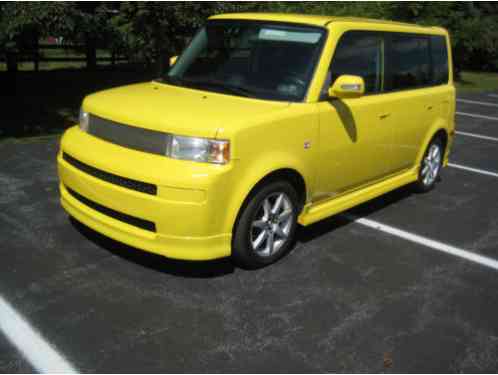 Scion xB (2005)