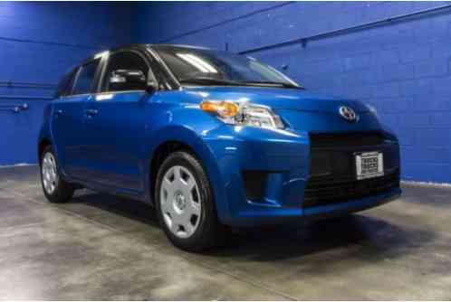 Scion xD FWD (2013)