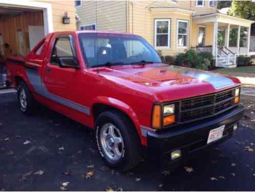 1989 Shelby Dakota