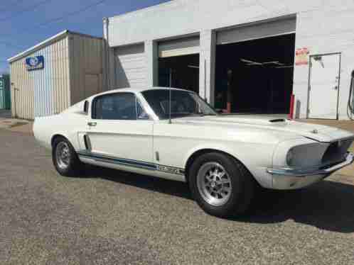 Shelby GT350 (1967)