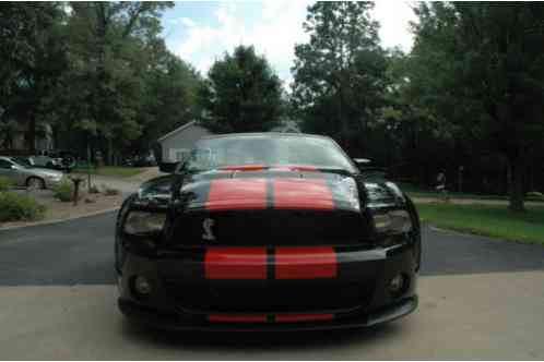 Shelby gt500 convertible (2010)