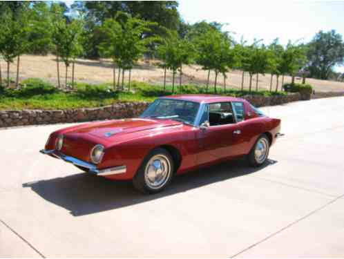 Studebaker Avanti (1963)