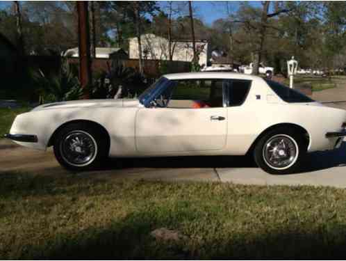 1963 Studebaker Avanti