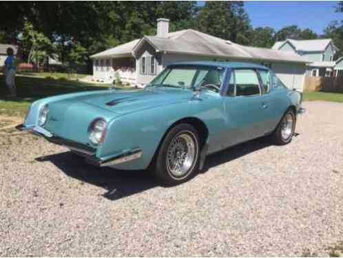 Studebaker Avanti (1963)