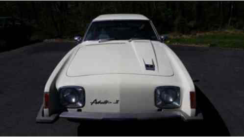 1977 Studebaker Avanti