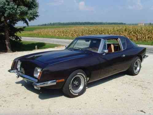 Studebaker Avanti II (1974)