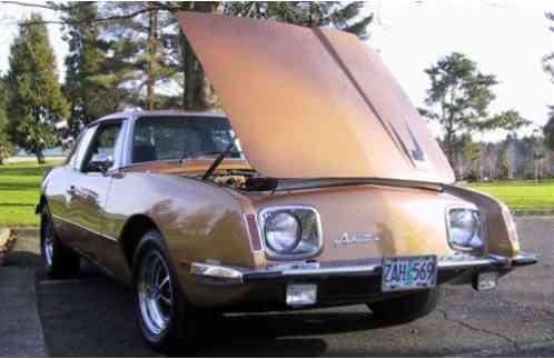 Studebaker avanti II (1971)