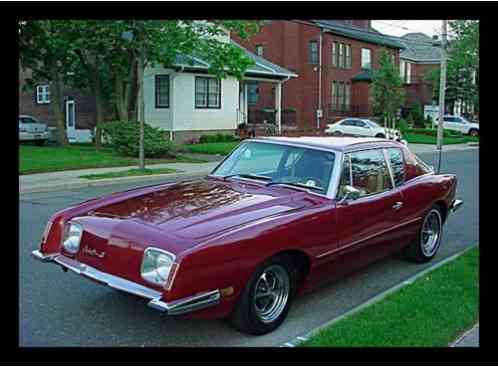 Studebaker AVANTI II SPORT COUPE (1969)