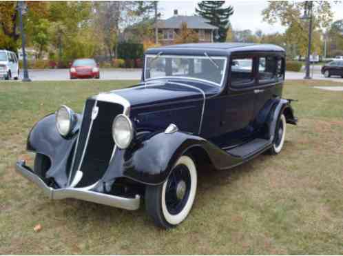 1933 Studebaker Commander