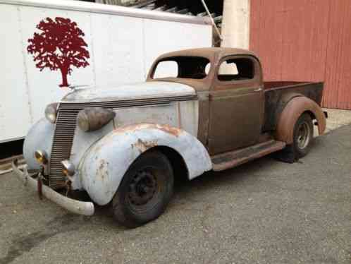 Studebaker Coupe Express (1937)