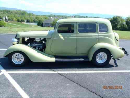 1935 Studebaker Dictator