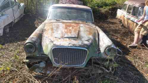 1957 Studebaker Goldenhawk Goldenhawk