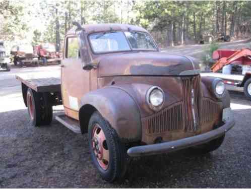 Studebaker M15-28 (1945)