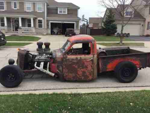 Studebaker rat rod (1947)