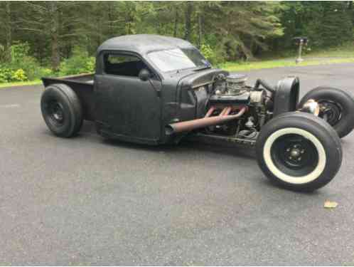 Studebaker RAT STREET ROD CUSTOM (1947)