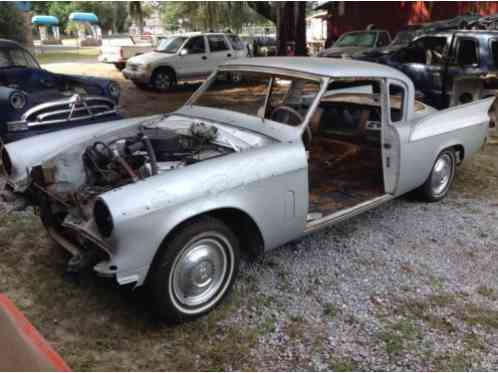 Studebaker Silver Hawk