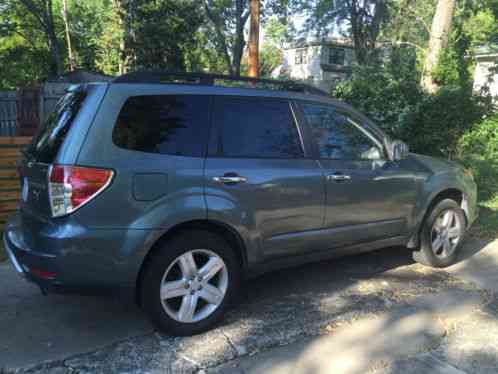 Subaru Forester 2. 5X Premium (2009)