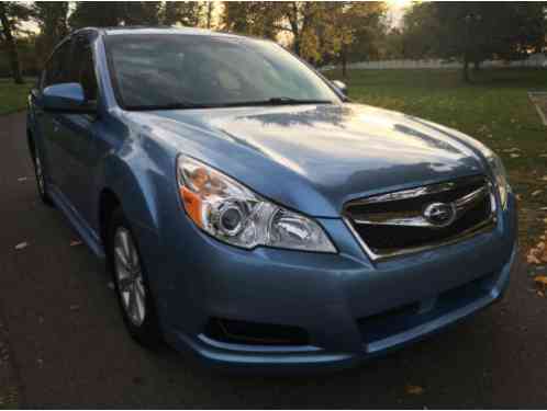 Subaru Legacy (2011)