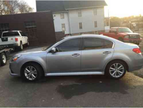 Subaru Legacy (2013)