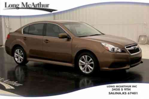 Subaru Legacy All-Wheel Drie 38K (2013)