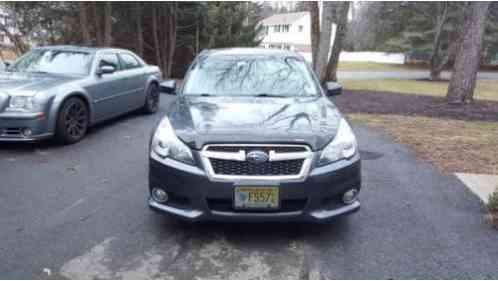 Subaru Legacy Limited (2013)