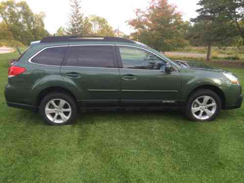 Subaru Outback 4dr Wagon H4 (2014)