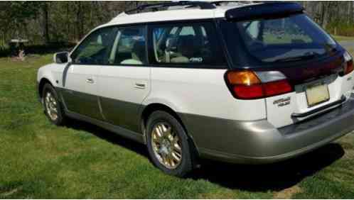 Subaru Outback L. L. Bean Edition (2002)