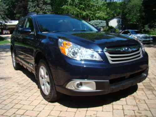 Subaru Outback Limited (2012)