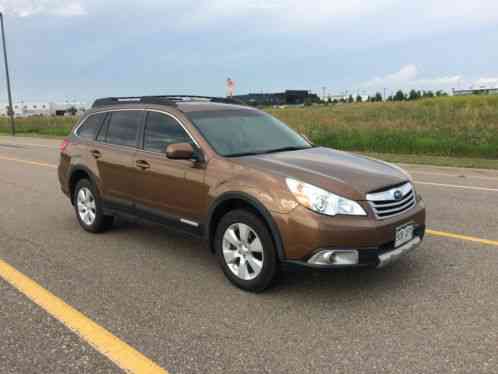 Subaru Outback Limited (2011)