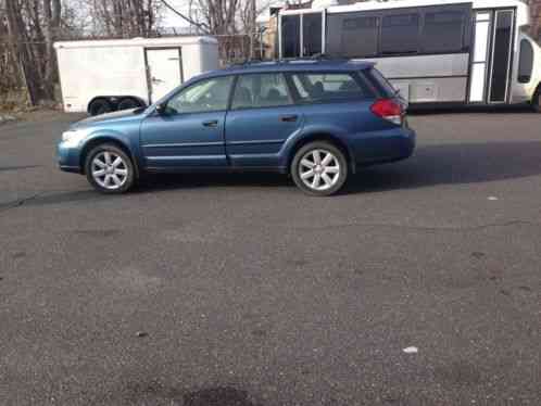 2008 Subaru Outback SUBARY OUT BACK 5 SPEEDS MANUEL 4 DOORS