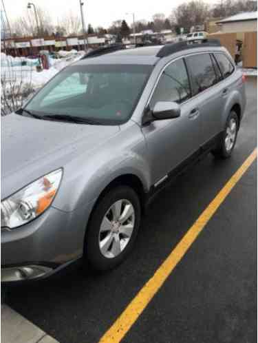 Subaru Outback Wagon (2010)