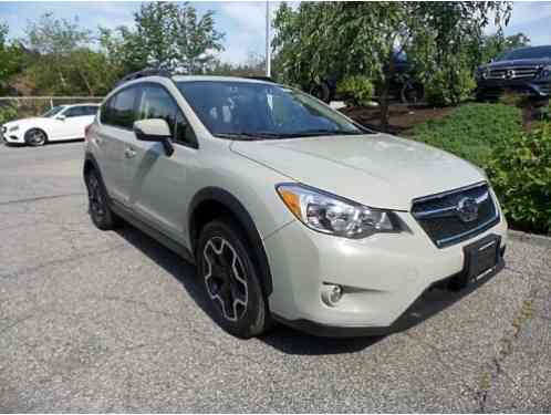 Subaru XV Crosstrek 2. 0i Limited (2015)