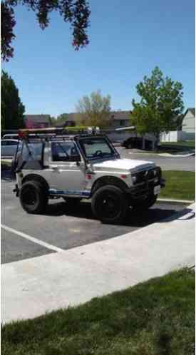 Suzuki Samurai (1986)