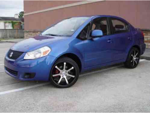 Suzuki SX4 LE 4dr Sedan (2012)