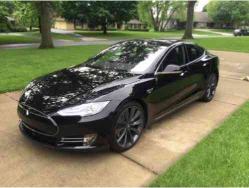 2015 Tesla Model S