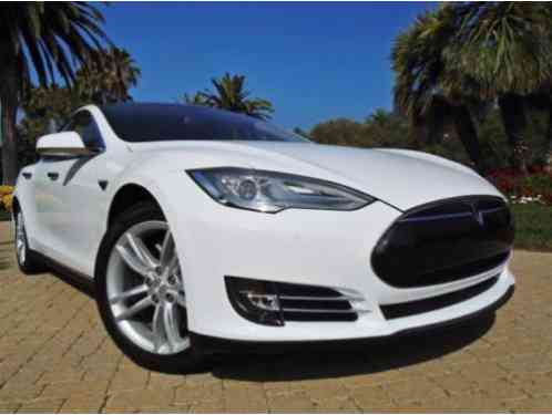 Tesla Model S 60 (2015)