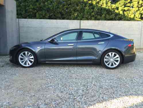 Tesla Model S 2014 85 Kwh 265 Mile Rangeautopilot