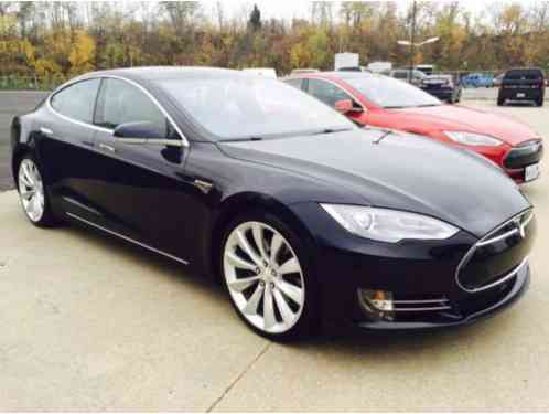 2015 Tesla Model S