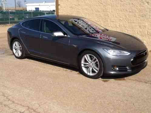 Tesla Model S 85kW (2013)