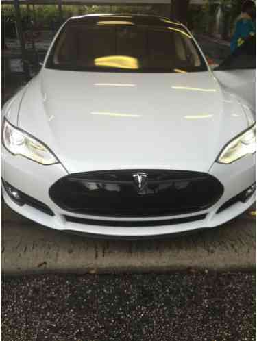 Tesla Model S Model S Performance (2013)