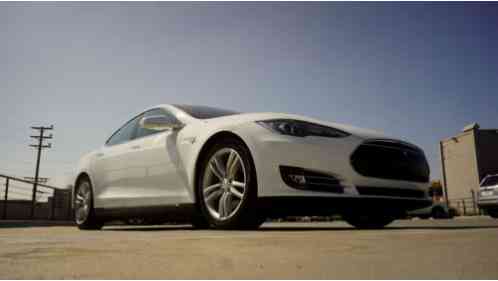 Tesla Model S Model S with Smart (2013)