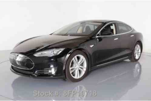 2013 Tesla Model S NAVIGATION