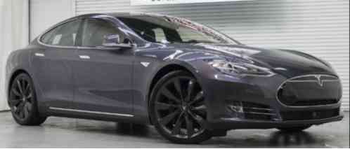 Tesla Model S P85D (2014)