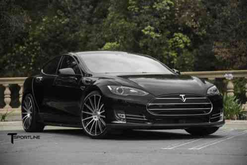 Tesla Model S P85D (2015)