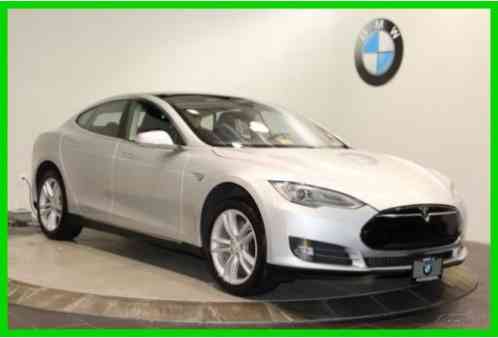 2013 Tesla Model S PERF NAVIGATION SYSTEM TECH PACKAGE REAR-VIEW CAME