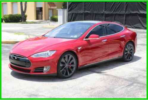 Tesla Model S Performance (2014)