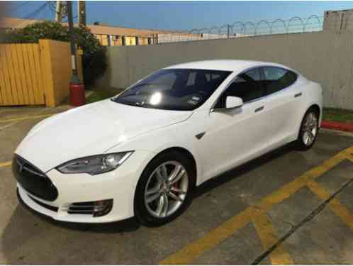 2014 Tesla Model S Performance 85D