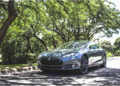 2014 Tesla Model S Performance Plus Package